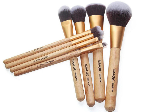 8-Piece Professional Makeup Brush Set | Soft Synthetic Cosmetic Brushes